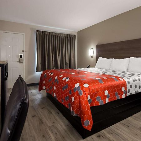 Econo Lodge Мобил Екстериор снимка