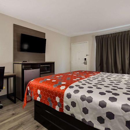 Econo Lodge Мобил Екстериор снимка